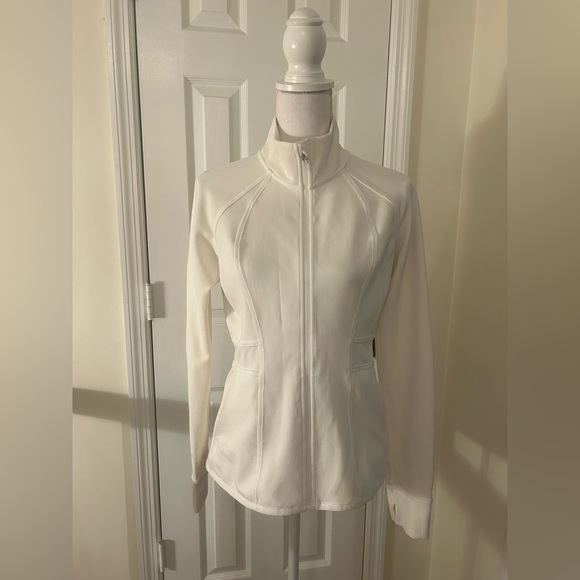 Lululemon In Profile Jacket - Picture 2 of 16